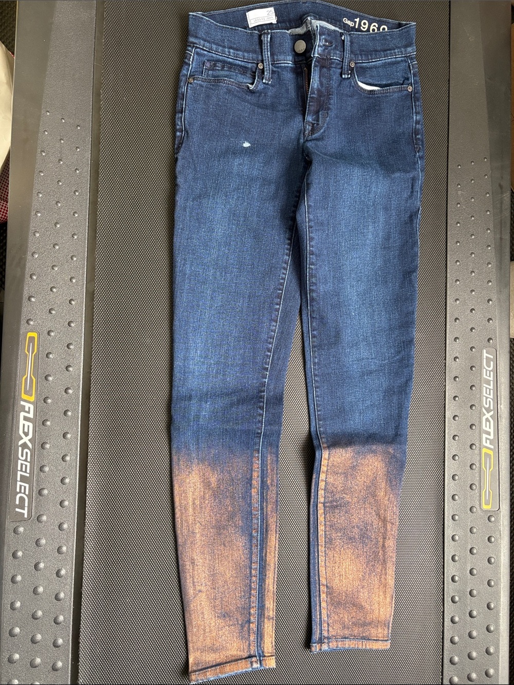 1969 High-Rise Skinny Jeans in Blue with Tan Ombre